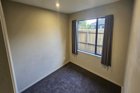 Photo of property in 57 Grimseys Road, Redwood, Christchurch, 8051
