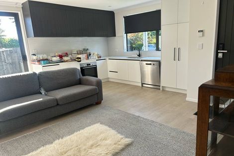 Photo of property in 1/9 Taylor Terrace, St Andrews, Hamilton, 3200