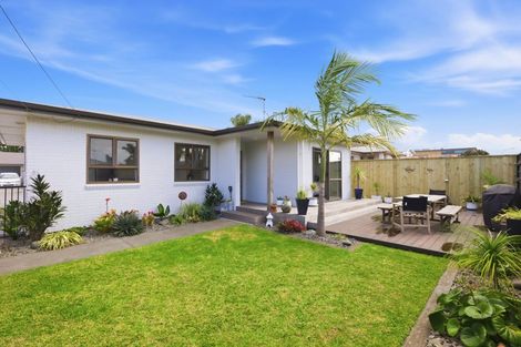 Photo of property in 10b Links Avenue, Mount Maunganui, 3116