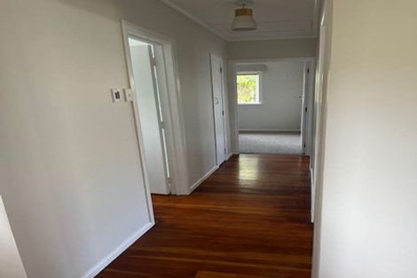 Photo of property in 1/24 Lancaster Road, Beach Haven, Auckland, 0626