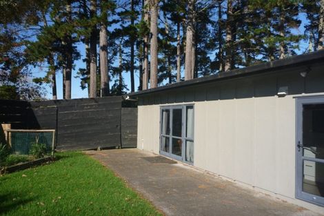 Photo of property in 273 Rimmer Road, Helensville, 0875