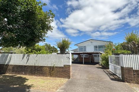 Photo of property in 494 Don Buck Road, Massey, Auckland, 0614