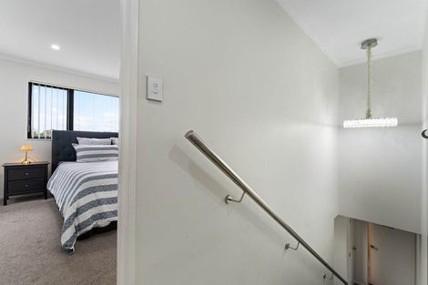 Photo of property in 14b Evans Road, Weymouth, Auckland, 2103
