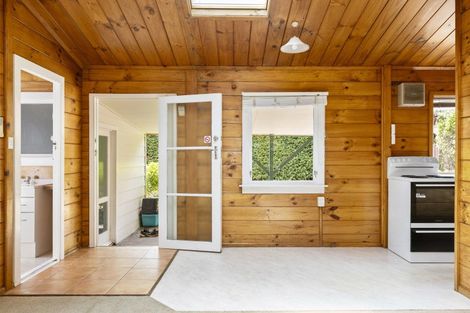 Photo of property in 47 Whakaipo Avenue, Taupo, 3330
