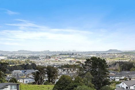 Photo of property in 13 Hautoa Lane, Flat Bush, Auckland, 2019