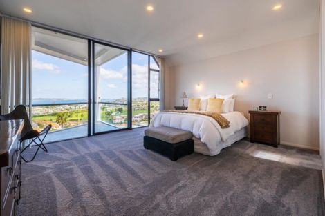 Photo of property in 114 West Hoe Heights, Orewa, 0931
