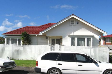 Photo of property in 1a Stafson Lane, Te Atatu Peninsula, Auckland, 0610