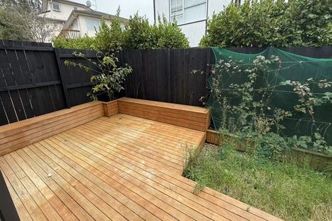 Photo of property in 5 Milenio Crescent, Windsor Park, 0632