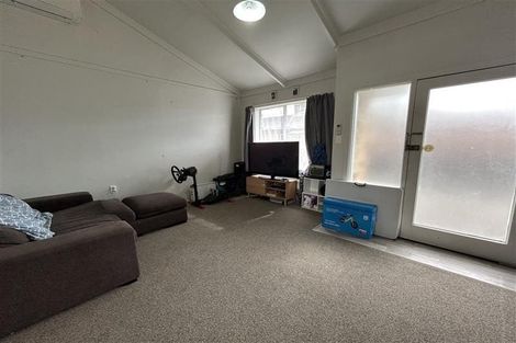 Photo of property in 13 Cameron Road, Hamilton East, Hamilton, 3216