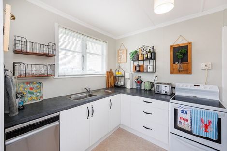 Photo of property in 7 Chaffey Street, Foxton Beach, Foxton, 4815