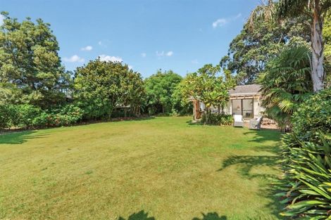 Photo of property in 9 Kohu Street, Orewa, 0931