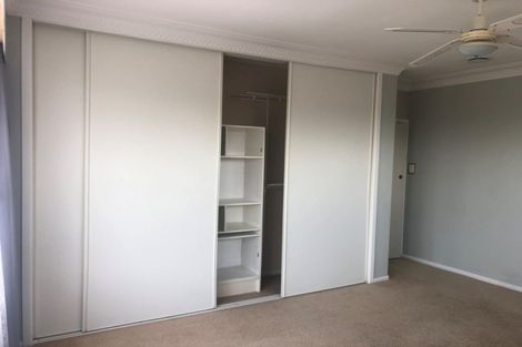Photo of property in 70 Clevedon Road, Papakura, 2110