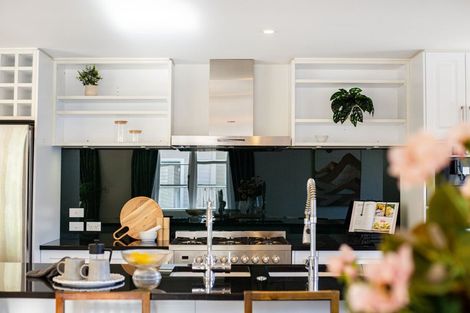 Photo of property in 3 Harley Grove, Boulcott, Lower Hutt, 5010