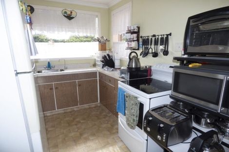 Photo of property in 1/5 Waimea Street, Westown, New Plymouth, 4310