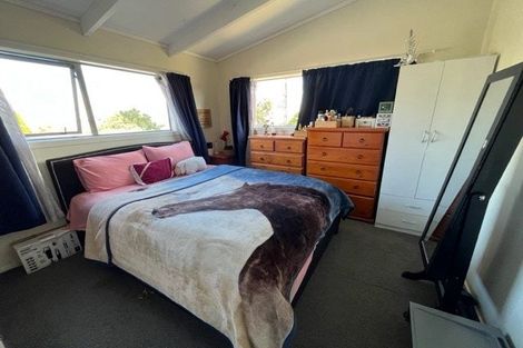 Photo of property in 16 Richard Road, Mangere, Auckland, 2022