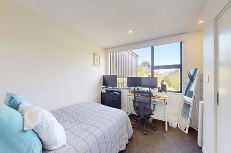 Photo of property in 39 Rua Kai Way, Brooklyn, Wellington, 6021