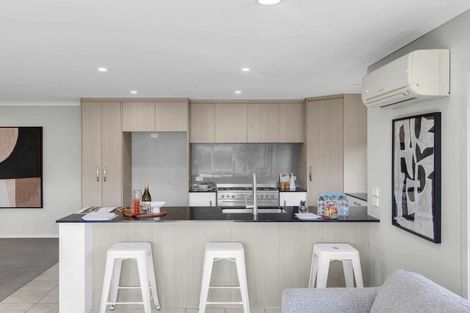 Photo of property in 1 Whitney Place, Rototuna North, Hamilton, 3210