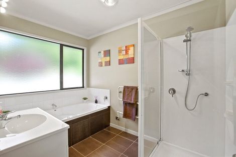 Photo of property in 20 Thames Street, Welbourn, New Plymouth, 4310