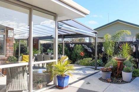 Photo of property in 19 Edgewater Grove, Whakatane, 3120