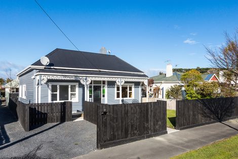 Photo of property in 22 Lochend Street, Musselburgh, Dunedin, 9013