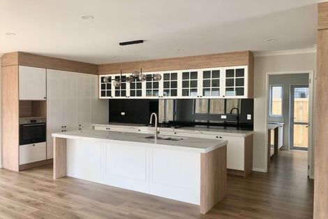 Photo of property in 60 Hikuawa Road, Flat Bush, Auckland, 2019