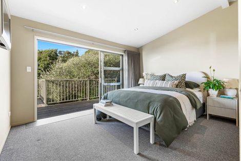 Photo of property in 42 Waitea Road, Muriwai, Waimauku, 0881