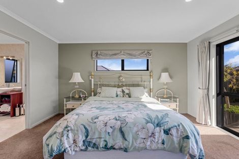 Photo of property in 9 Woodham Place, Rototuna North, Hamilton, 3210