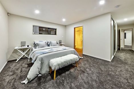 Photo of property in 27a Dreadon Road, Manurewa, Auckland, 2102