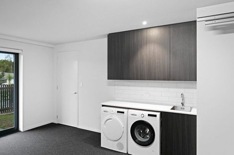 Photo of property in 1/2 Manning Street, Hamilton Central, Hamilton, 3204