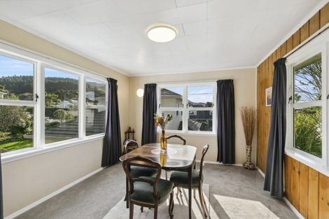 Photo of property in 23 Larsen Crescent, Tawa, Wellington, 5028