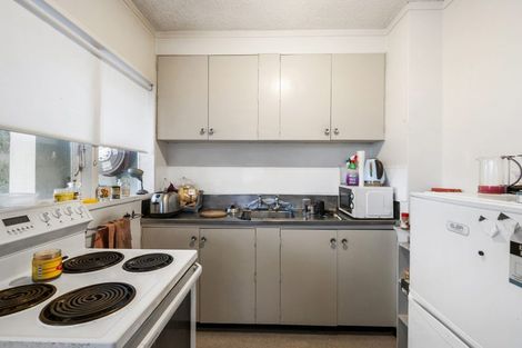 Photo of property in 4u2 Kenwyn Terrace, Newtown, Wellington, 6021