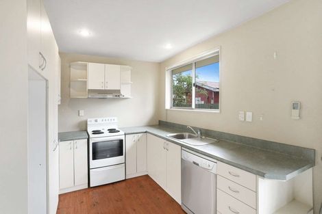 Photo of property in 8 Thistledown Place, Woolston, Christchurch, 8062