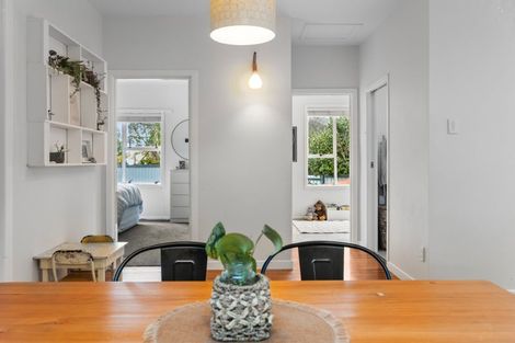 Photo of property in 13 Bracken Street, New Plymouth, 4310