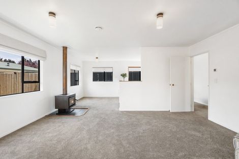 Photo of property in 9a Ragan Lane, Wanaka, 9305