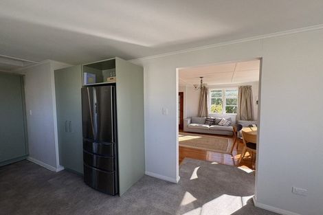 Photo of property in 30 Broadway Street, Martinborough, 5711