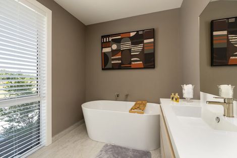 Photo of property in 15b Lowe Road, Rukuhia, Hamilton, 3282