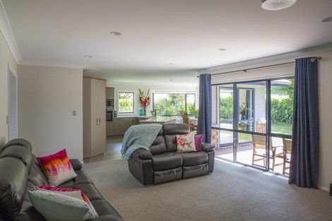 Photo of property in 18r Brianell Valley Road, Pyes Pa, Tauranga, 3112