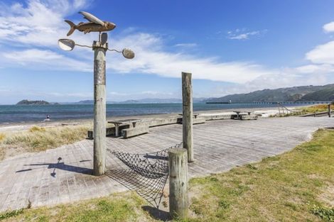 Photo of property in 47 Beach Street, Petone, Lower Hutt, 5012