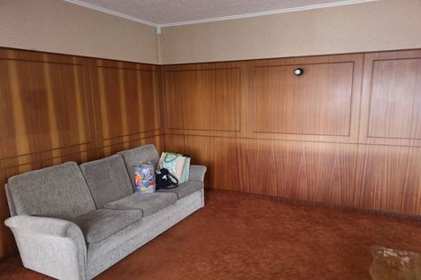 Photo of property in 22 Kaikoura Street, Henderson, Auckland, 0612