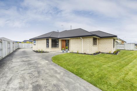 Photo of property in 12 Morocco Terrace, Kelvin Grove, Palmerston North, 4414