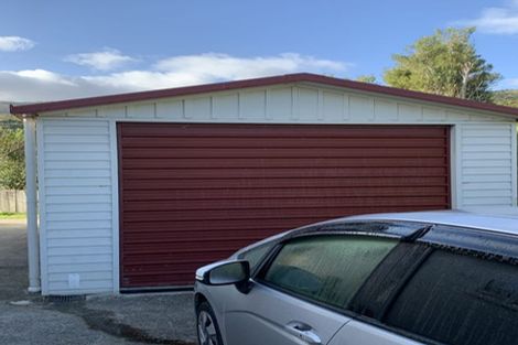 Photo of property in 25 Nassau Avenue, Grenada North, Wellington, 5028