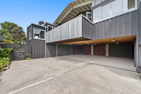 Photo of property in 88 Marine Parade, Paraparaumu Beach, Paraparaumu, 5032