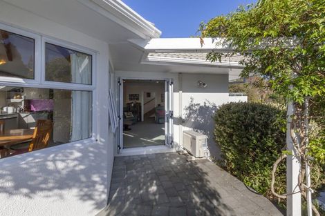 Photo of property in 6b Wharemauku Road, Raumati Beach, Paraparaumu, 5032
