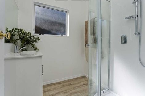 Photo of property in 2/31 Lake Road, Devonport, Auckland, 0624