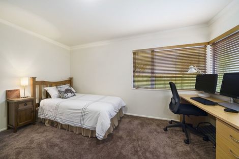 Photo of property in 60 Navigation Drive, Whitby, Porirua, 5024