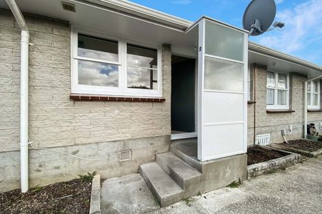 Photo of property in 2/3 Camp Street, Silverstream, Upper Hutt, 5019