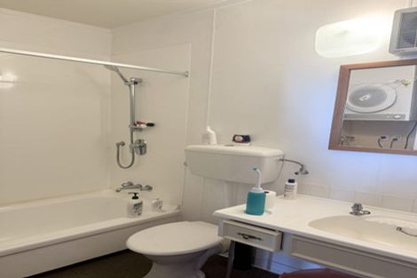 Photo of property in Hobson Court Flats, 36/70 Hobson Street, Thorndon, Wellington, 6011