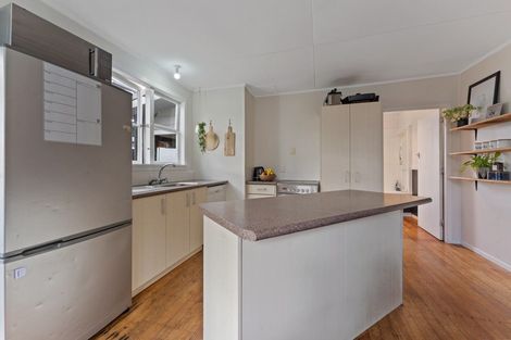 Photo of property in 8 London Street, Eltham, 4322