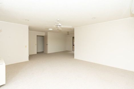 Photo of property in 167 Harewood Way, Flagstaff, Hamilton, 3210