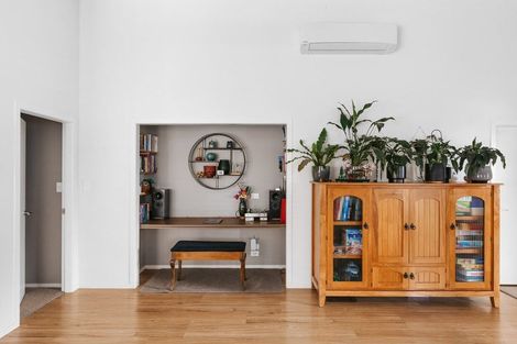 Photo of property in 18 Moira Close, Welcome Bay, Tauranga, 3175